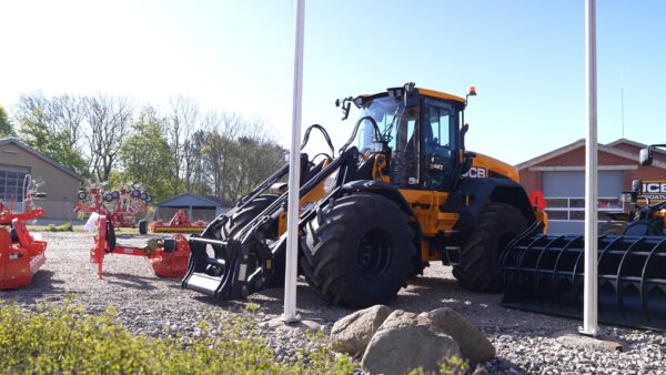 JCB Fastrac 4220