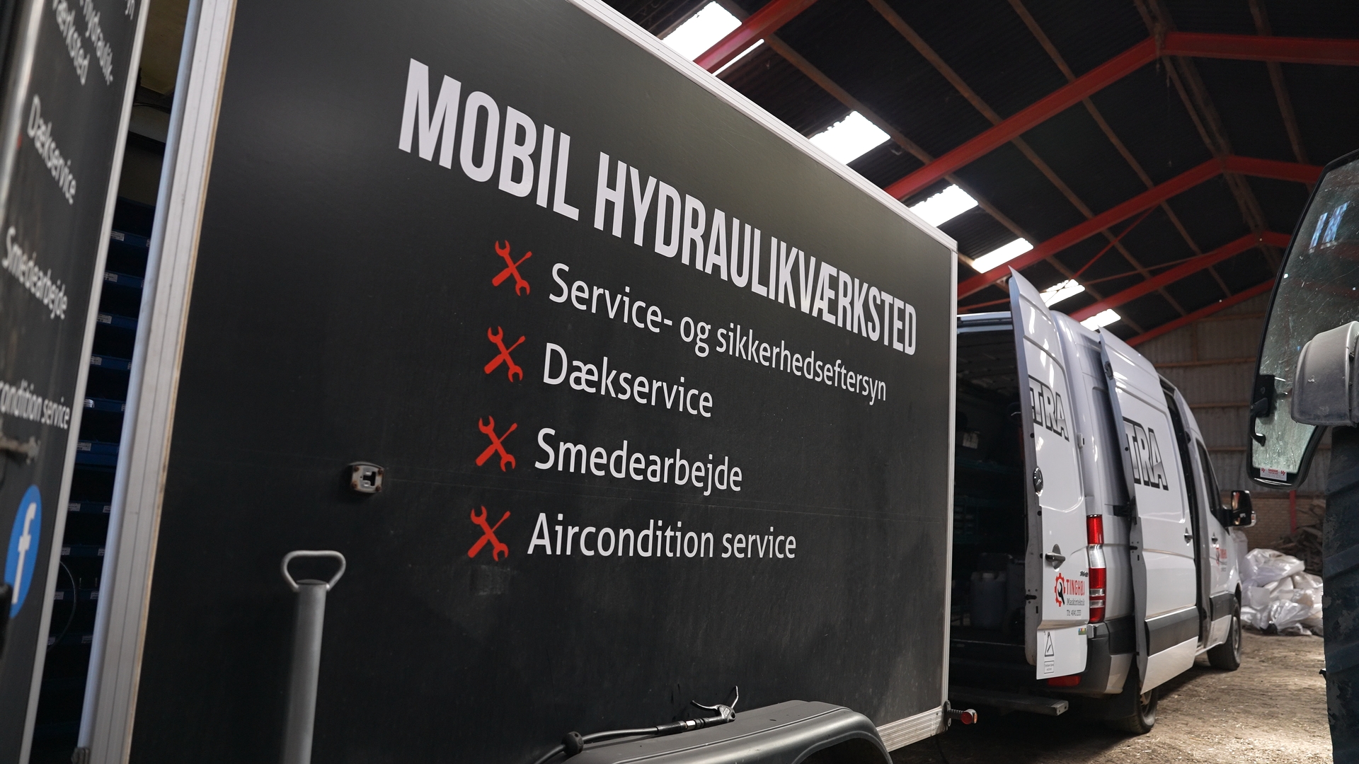 Tinghøj Maskinteknik mobile hydraulikværksted på trailer